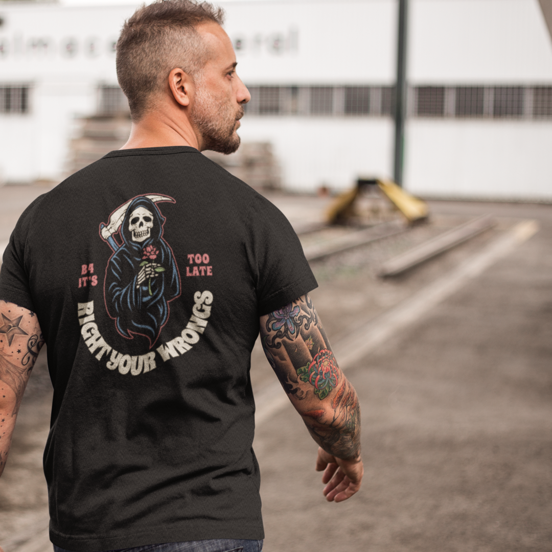 Men's "Right Your Wrongs" Tee